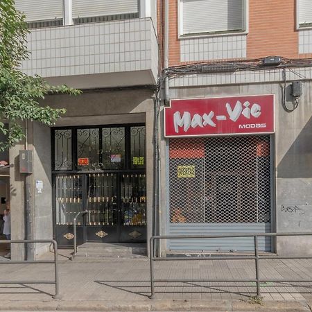 Bilbao Market With Parking By Aston Rentals Luaran gambar